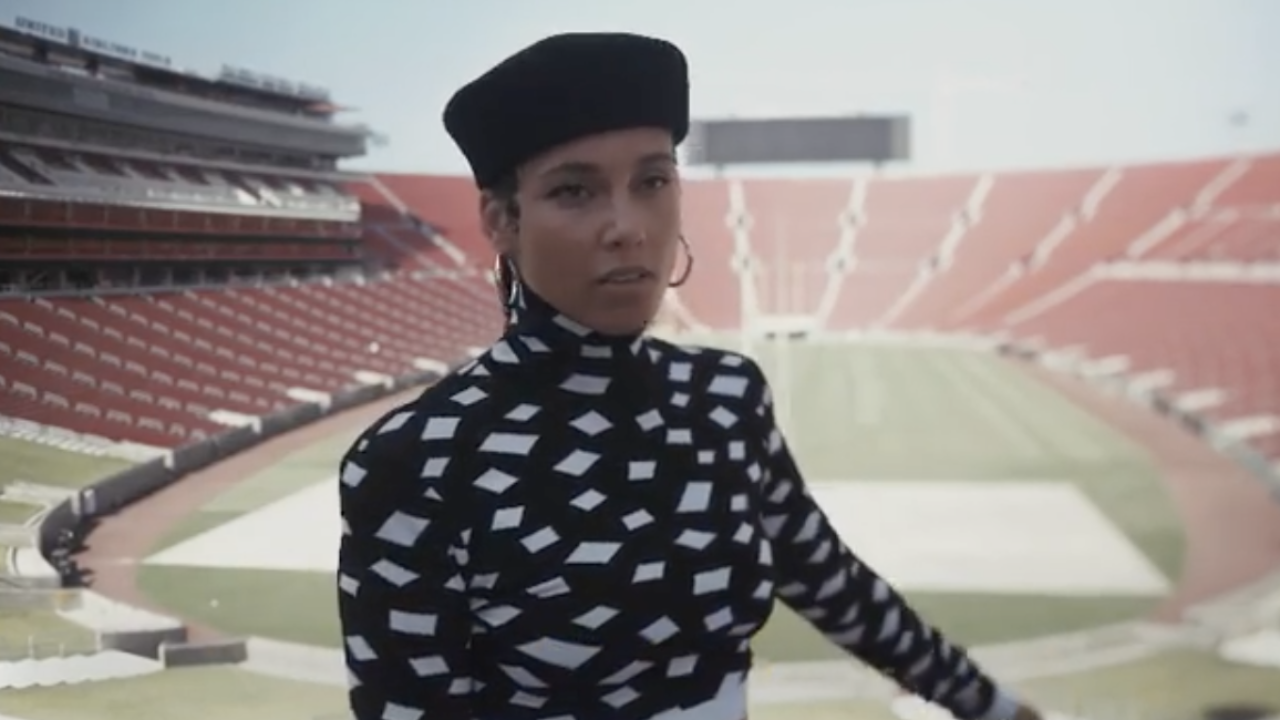 Alicia Keys Teams Up With NFL to Launch $1 Billion Fund for Black-Owned  Businesses [Video] | lovebscott.com