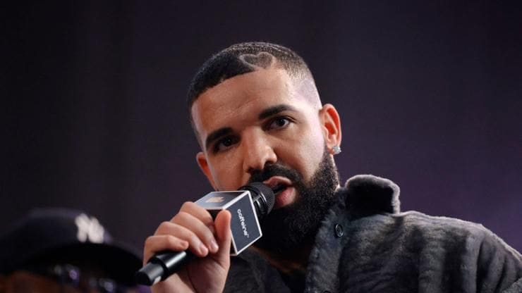 Drake Debuts New Haircut & Says Goodbye To The Heart [Photos ...