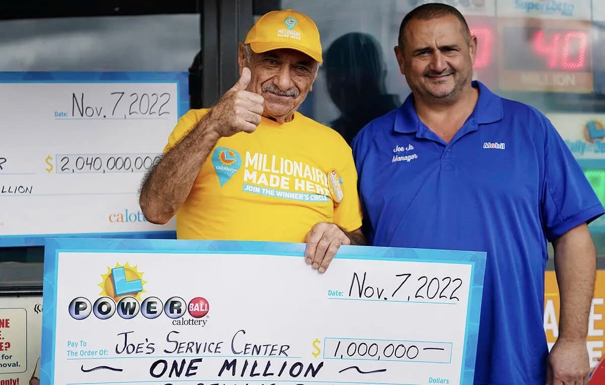 Man Claims Winning $2.04B Powerball Ticket Was Stolen, Sues the Winner