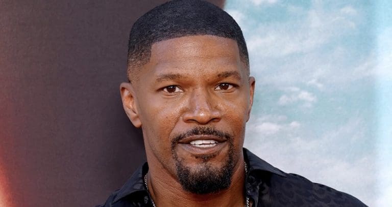 Jamie Foxx Shows Off Pickleball Skills After Medical Emergency and ...