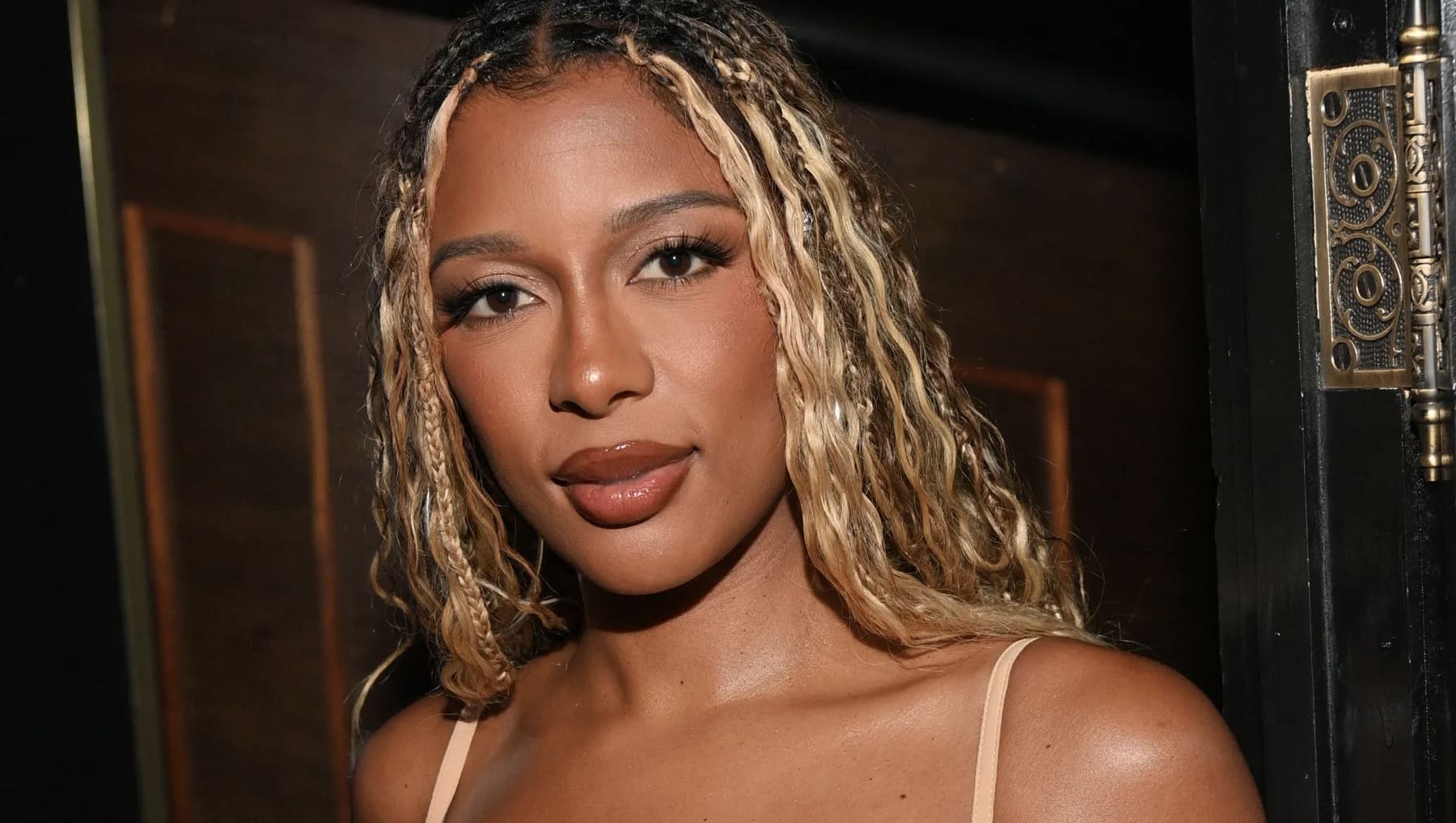 Victoria Monét Explained Why She Didn’t Perform At VMAs And Thanked Fans For Their ‘Advocation’ Of Her [Photos]
