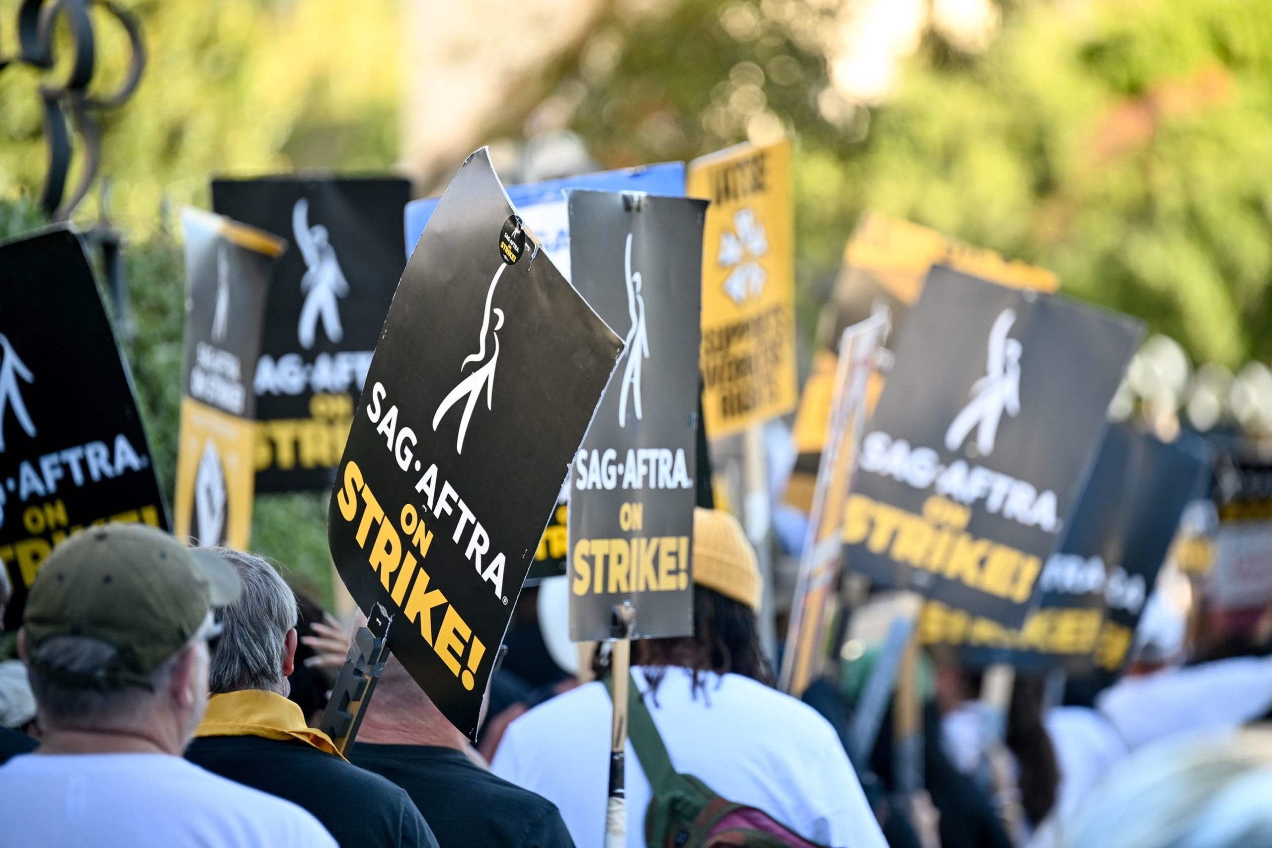 SAG-AFTRA Members Vote to Ratify Strike-Ending Contract