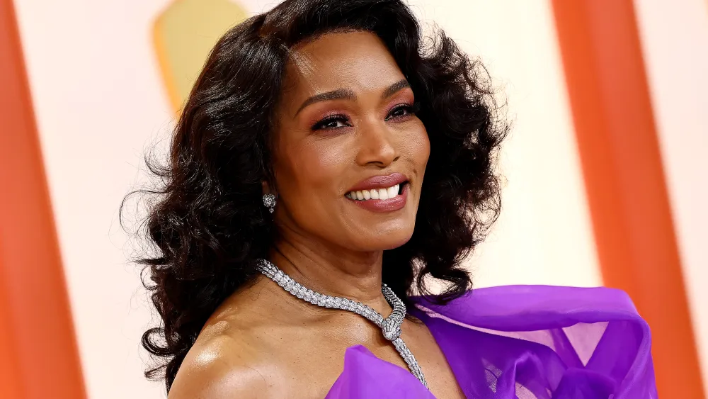 Angela Bassett, Like Everyone Else, Was Kind Of Shocked She Didn’t Win An Oscar For ‘Black Panther: Wakanda Forever’