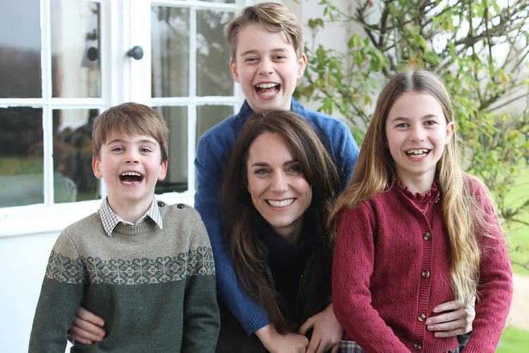 Say What Now? Kate Middleton Apologizes for ‘Confusion’ Over Family Photo That Caused Controversy
