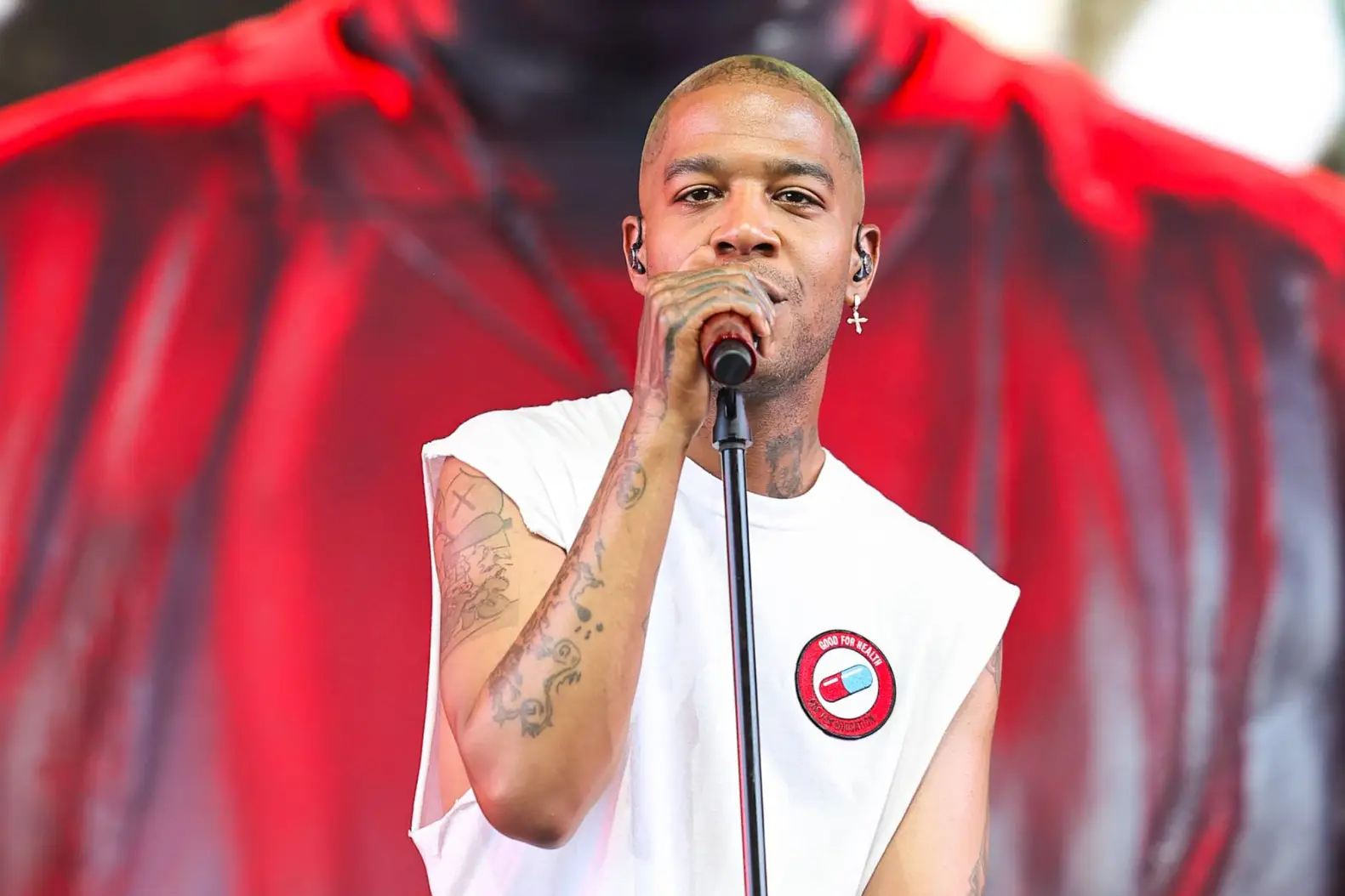 Kid Cudi Breaks Foot After Jumping Off Coachella Stage: ‘Just Leaving the Hospital’