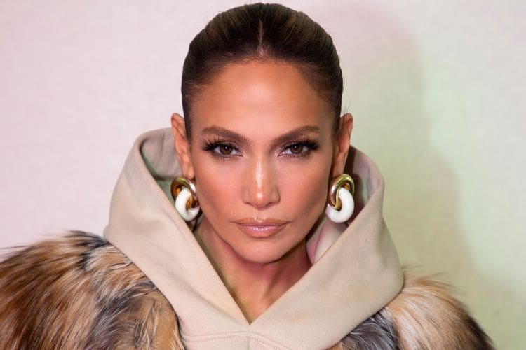 Jennifer Lopez Cancels Summer Tour After Concert Issues