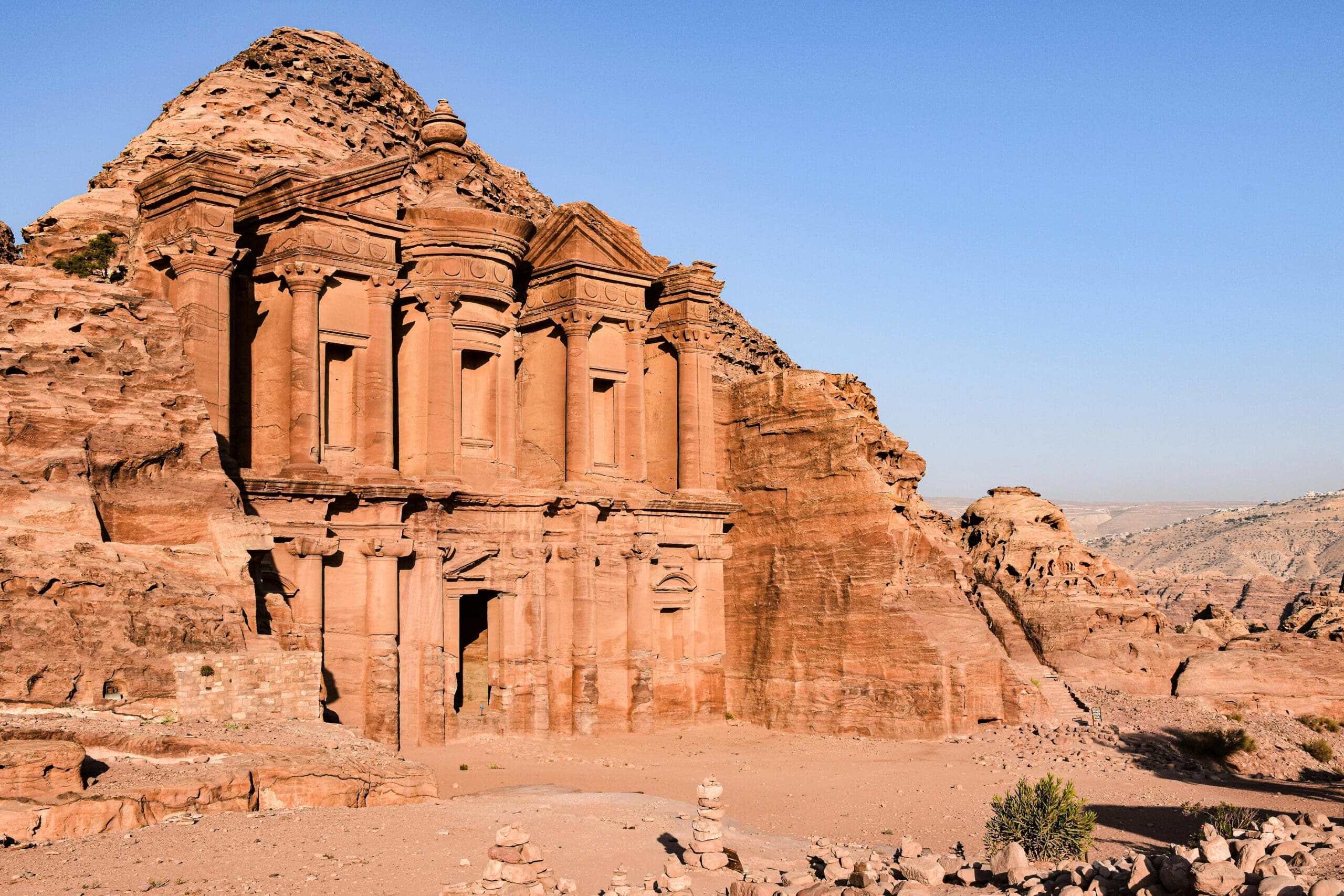 Traveling to Jordan? How Safe Is It for Women?