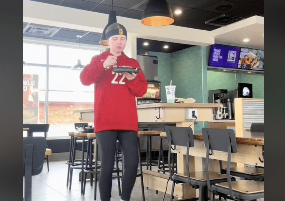 Say What Now? TikTok Creator Goes Viral for Running 10-Hour Marathon Inside of a Taco Bell [Video]