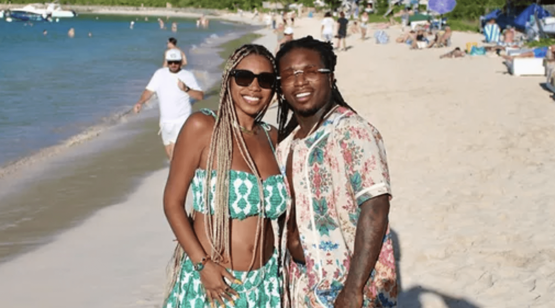 Jacquees Proposes to Deiondra Sanders at Their Baby Shower: ‘She Said Yes’