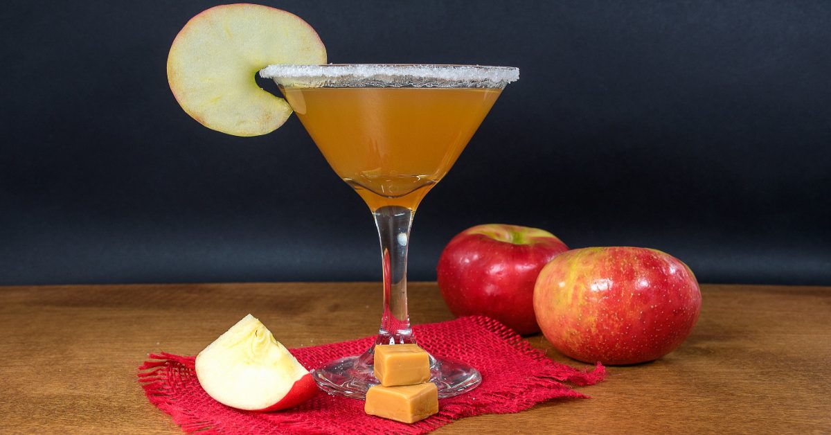 Caramel Apple Martini (Alcoholic)